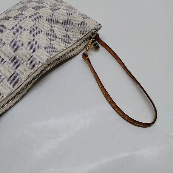 Authentic Louis Vuitton Neverful Accessory Pouch LCMON206-112025 - Picture 4 of 9